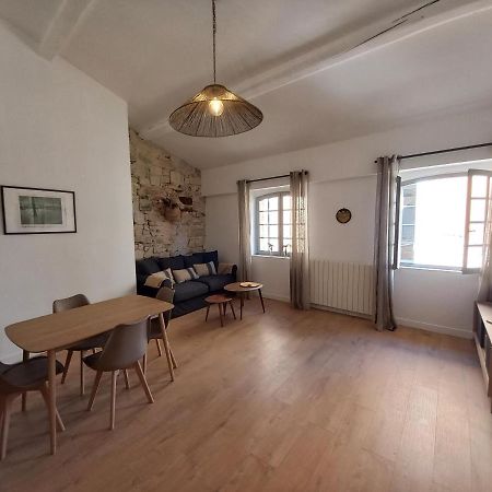 Coeur D'Uzes Apartment ภายนอก รูปภาพ