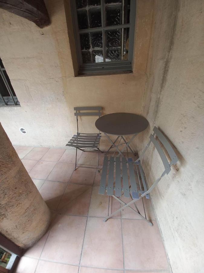 Coeur D'Uzes Apartment ภายนอก รูปภาพ