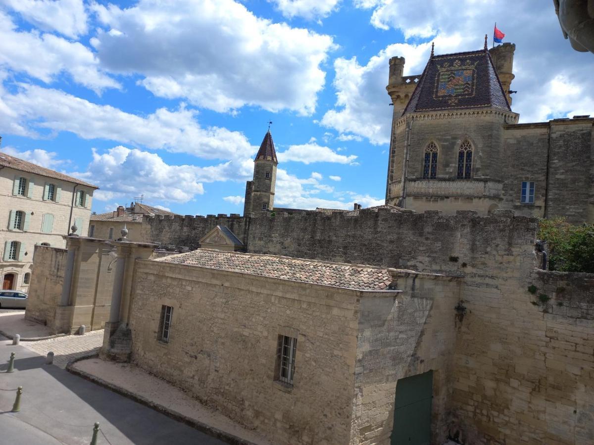 Coeur D'Uzes Apartment ภายนอก รูปภาพ