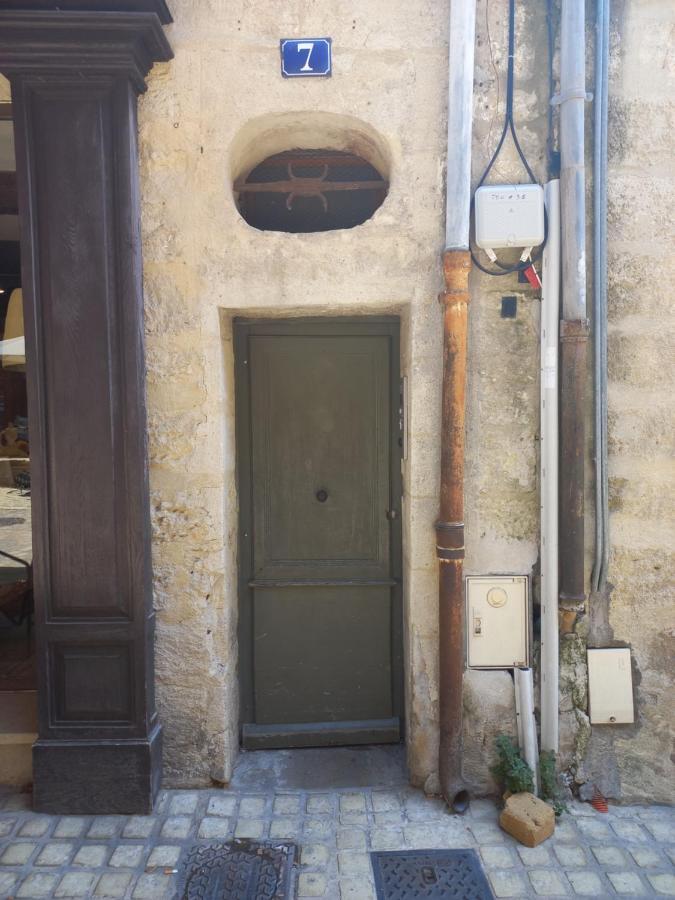 Coeur D'Uzes Apartment ภายนอก รูปภาพ